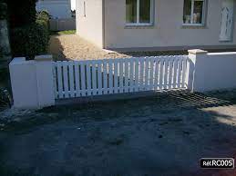 Nous y développons notre activité de pose de portails sur mesure, alors pour votre portail alu coulissant pas cher faites appels à nous. Portail Coulissant Simple Pas Cher Sur Mesure Kit Facile Stockflash