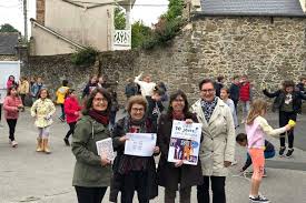 Indication de l incertitude des previsions par les prestataires de. Saint Malo A L Ecole Sainte Marie On Tente De Vivre 10 Jours Sans Ecrans Le Pays Malouin