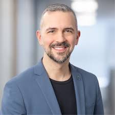 En direct de Nashville avec mes collègues Luc William Méthot et Fabio  Monteiro Correa, MBA, PMP®, ITIL pour la conférence annuelle de  l'association regroupant tous les professionnels en planification…