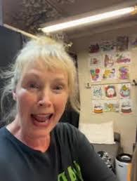 Colleen Fitzpatrick's Instagram, Twitter & Facebook