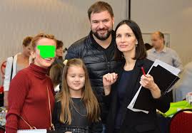Sprawdź najnowsze i najciekawsze materiały przygotowane przez redakcję w dziale tomasz karolak. Tomasz Karolak I Viola Kolakowska Znowu Razem Pomponik Pl