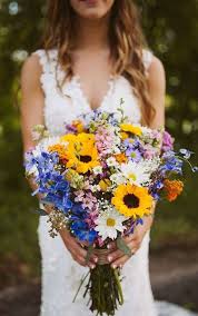 It's a great way to give. 56 Ideas To Incorporate Sunflowers Into Your Big Day Weddingomania