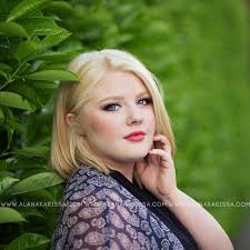 TOP 10 BEST Photographers near Lake Stevens, WA 98258