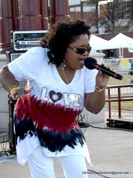 How to wear 1960s hair in 2021. Hot August Blues Good Things Come The Johnny Shines Blues Festival Planet Weekly