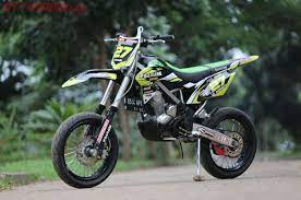 15 gambar modifikasi kawasaki klx 150 dan d'tracker 150. Kawasaki Klx Bf 150 Dandan Keren Ganti Baju Menjadi Supermoto Gridoto Com