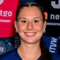 Lilly Brock's Instagram, Twitter & Facebook