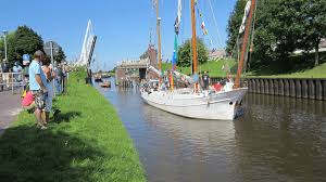 Namensgeberin des 1730 gegründeten sielortes und fischerdorfes war die gemahlin sophie caroline des ortsgründers georg albrecht von ostfriesland. Ostfriesland Carolinensiel Ostfriesland Schone Deutsche Stadte Ausflug
