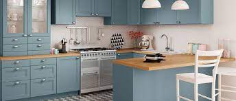 but cuisines cuisine equipee moderne kitchenette meubles de cuisine sur mesure en kit chez votre c meuble cuisine cuisine dessin design de salle a manger