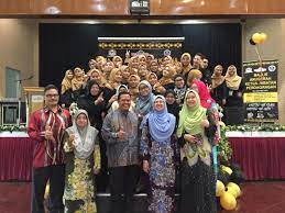 Sebarang maklumat mengenai perkembangan terkini dip sains kesetiausahaan. A Protagonist Memories Diploma Sains Kesetiausahaan Almost Done My Dip Yeay