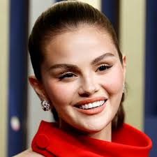 Makeup Artist Terry Barber Shares Sunburn-Inspired Eye Makeup