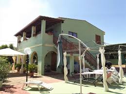 Salmagi Casa Indipendente Con Vista Panoramica E Giardino Su Case Case In Vendita Immobiliare