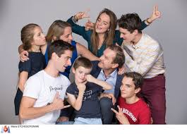 C'est le bagad de vannes qui a remporté la finale de la 9e saison de la france a un incroyable talent. Yvelines La Famille Lefevre De Versailles Remporte La Finale De La France A Un Incroyable Talent 78actu