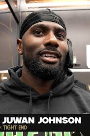 Juwan Johnson talks NFC South matchup, offensive production against Titans 