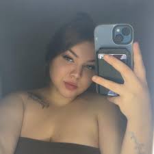 Can anyone recommend a female PCP in the area who is accepting new  patients? Thanks!