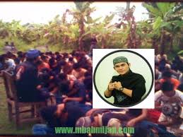 Namun dalam adat jawa, orang percaya bahwa weton kelahiran pun bisa dijadikan dasar gambaran nasib manusia secara umum. Perhitungan Suami Istri Mbahmijan Com