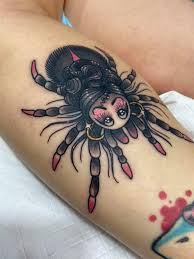 She has explained that not being able to see him everyday makes their relationship deeper than just sex. Cardi B Spider From Alice Worley Tattoo Artist Facebook