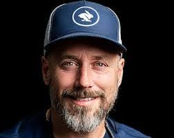 Steven Estremera's Instagram, Twitter & Facebook