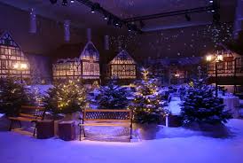 We can upgrade our decoration by the influence of a certain season. Winter Wonderland Christmas Decoration With Fake Snow