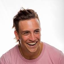 Joe Avery's Instagram, Twitter & Facebook