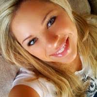 April Beaman's Instagram, Twitter & Facebook