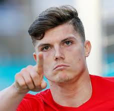 Kariyer sayfasında marcel sabitzer isimli futbolcunun sezon bazında takımının yer almış olduğu turnuvalardaki maç, gol, asist, sarı kart, kırmızı kart, oyuna girme, oyundan alınma, ilk onbirde. Marcel Sabitzer Rb Retter Wollte Ursprunglich Gar Nicht Nach Leipzig Welt