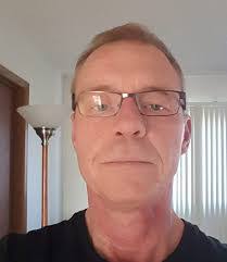 Randall James's Instagram, Twitter & Facebook