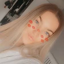 Greta McGee (@g_mmcgee)