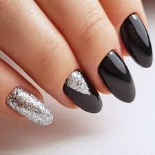 Looking for some cute thanksgiving nail art or fall nail polish colors? Cute Black And Silver Nails Designs Picture 6 Hairs London