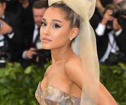 Ariana Grande & Dalton Gomez Married