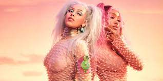 Amala ratna zandile dlamini, known professionally as doja cat, is an american rapper, singer, songwriter, and record producer. Doja Cat And Sza Share Video For New Song Kiss Me More Watch Pitchfork