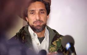 Le 9 septembre 2001, ahmad shah massoud, que l'on surnomme le lion du panjshir, célèbre héros de la résistance afghane, est assassiné par deux membres . La Citation Du Dimanche N 239 Le Commandant Massoud Et L Islam
