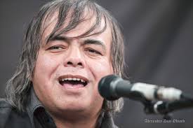 Sergio acuña cantante