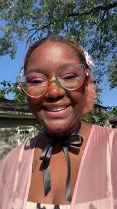 Sapphire Staces Life