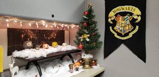 Cubicle decoration ideas christmas 2016. My Office Has A Cubicle Decorating Competition And My Theme Was Harry Potter Christmas Harrypotter