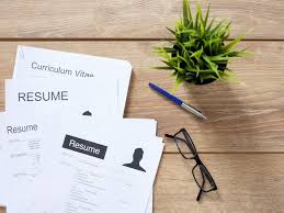 Nu are sens sa reinventati roata. Informatii Pe Care Sa Le Scoti Imediat Din Cv Ul Tau