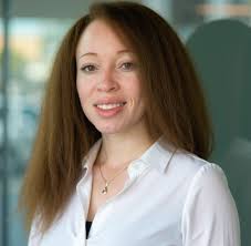 Pagan women veiling for religious reasons