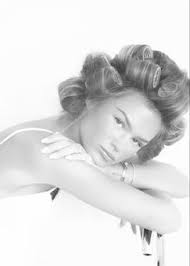 Nápady (54) na tému 𝑽𝑨𝑵𝑰𝑳𝑳𝑨 𝑩𝑨𝑩𝑬 na nástenke 2025