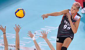 Volleyball volley — «urib qaytarmoq» va ball — «toʻp»)toʻpli sport oʻyini boʻlib, har biri 6 kishidan iborat ikki jamoa bilan oʻrtasidan toʻr tortilgan maydonchada oʻynaladi. Xyluzkrbaqs8tm