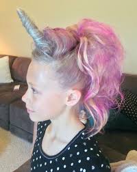 Es ist auch eine schnelle und einfache frisur für. Einhorn Kostum Selber Machen Diy Anleitung Maskerix De Fasching Frisur Kinderfrisuren Einhorn Kostum Selber Machen