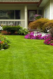5 Great Outdoor Makeover Ideas For Your Home Kukun Landscaping With Rocks Small Front Yard Landscaping Backyard Landscaping