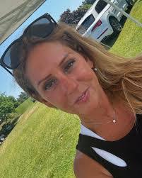 Christine Werley's Instagram, Twitter & Facebook