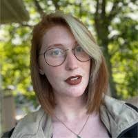 Zoe Walling's Instagram, Twitter & Facebook