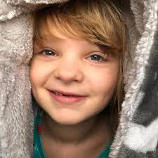 Katie Teal's Instagram, Twitter & Facebook