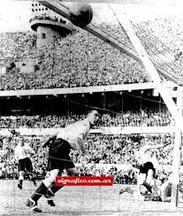 Ernesto grillo a los ingleses, 14 de mayo de 1953. 1953 El Partido Del Gol De Grillo El Grafico