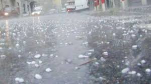 Le criticità riscontrate sono soprattutto nel vii, viii, ix e x municipio. Maltempo Roma Oggi 21 Ottobre Grandine Bomba D Acqua Video