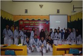 Obyek penelitian ini adalah peran osis dalam membentuk karakter kepemimpinan siswa. Ldko Osis Mpk Smp N 9 Surakarta 2018 2019 Satu Proses Yang Bermakna Smp Negeri 9 Surakarta
