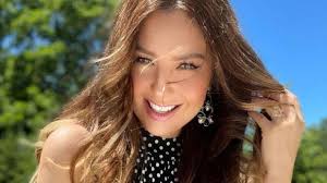 Thalia Cumple 50 Anos Y La Celebramos Con Estas Canciones Que Marcaron Su Carrera Sonica