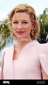 Fiona scott hi-res stock photography and images