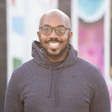 Shannon Yeomans's Instagram, Twitter & Facebook