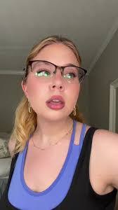 Julia Capasso's Instagram, Twitter & Facebook